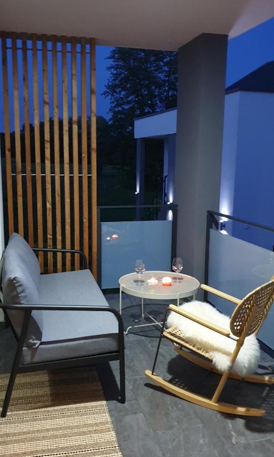 Genius Guest Unique Banovci Apartment المظهر الخارجي الصورة